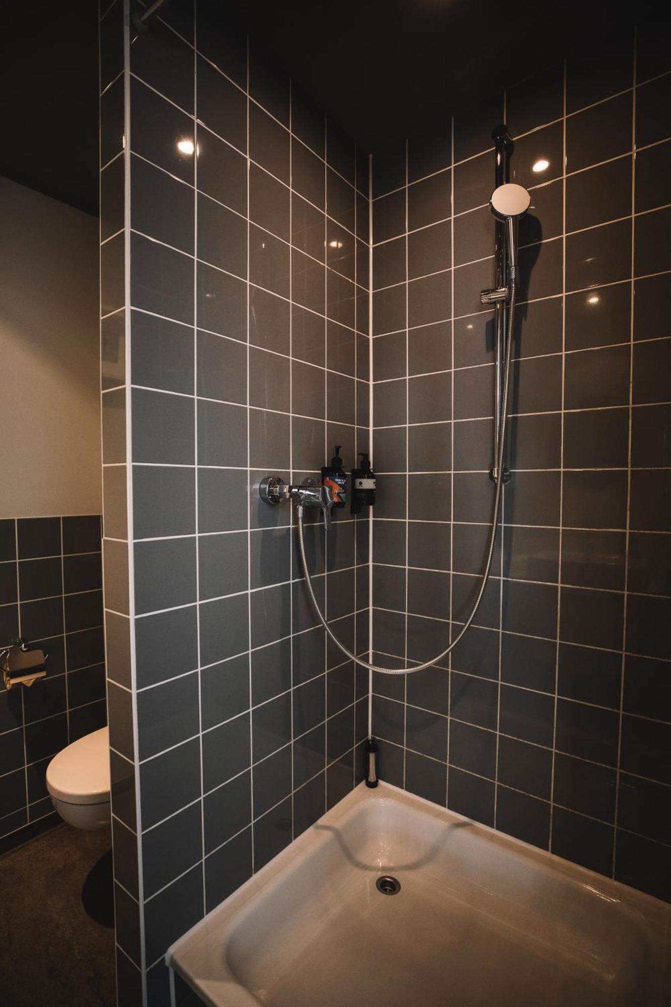 Superbude St. Georg Hotel 2*